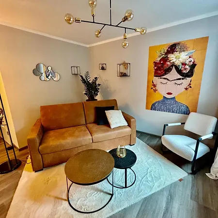 Stilvolle Einliegerwohnung Mit Boxspringbett * بابينهاوزن