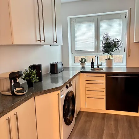 Stilvolle Einliegerwohnung Mit Boxspringbett