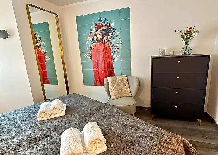 Stilvolle Einliegerwohnung Mit Boxspringbett Appartement